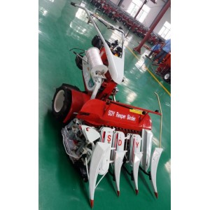 Mitsubishi engine wheat harvesting machine